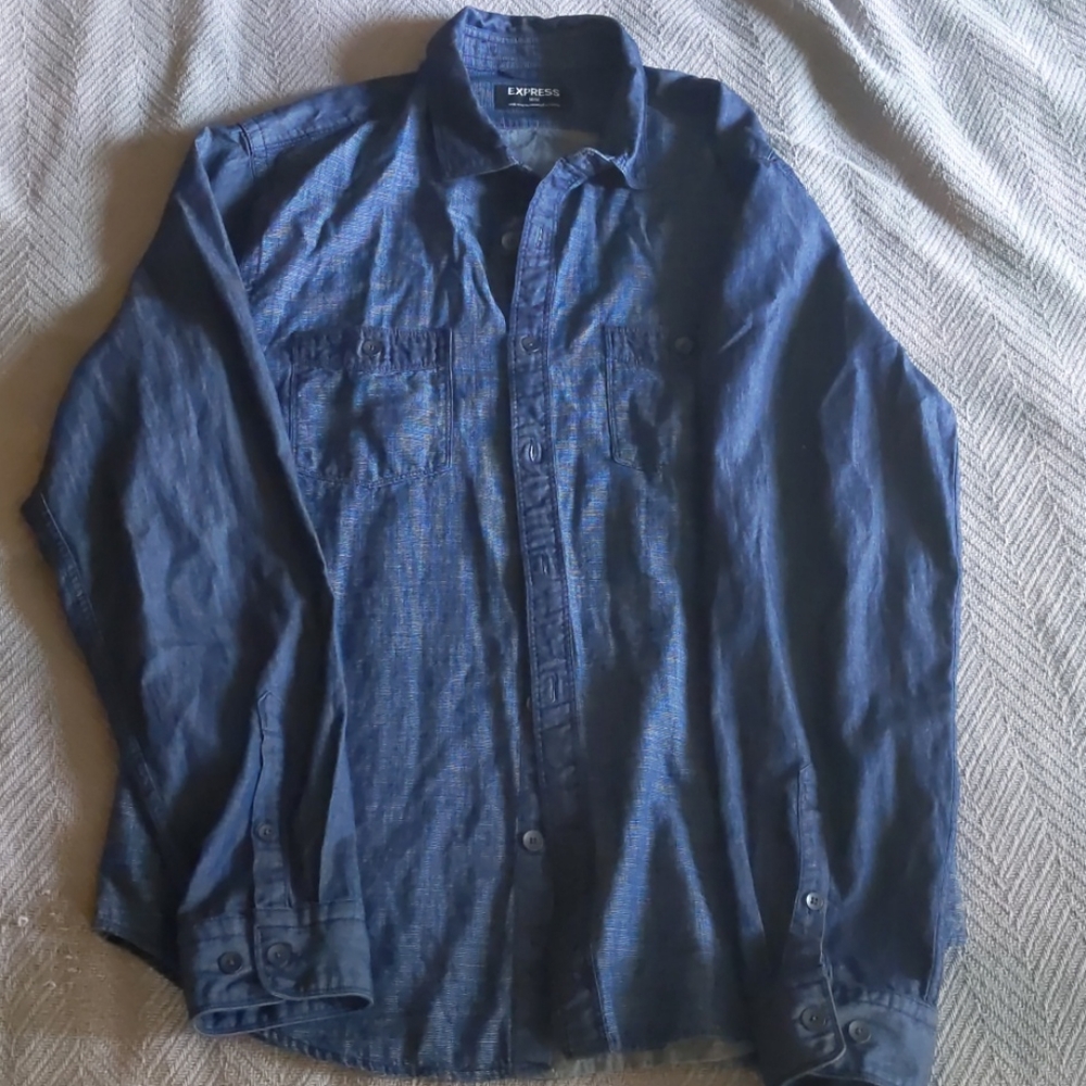Men's Denim Light Weight Button Up